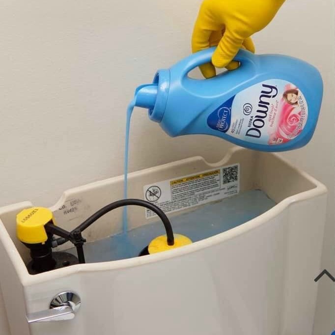 Fabric Softener Toilet Hack